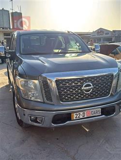 Nissan Titan